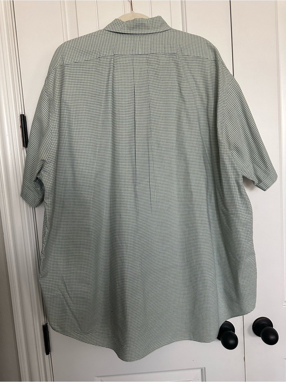 Ralph Lauren Men’s Short-Sleeve Button-Down Shirt in Light Green Check - Picture 5 of 7
